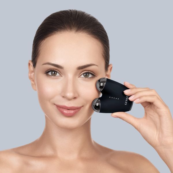 Мікрострумовий підтягувач обличчя GESKE MicroCurrent Face-Lifter 6в1 black HB0139 фото