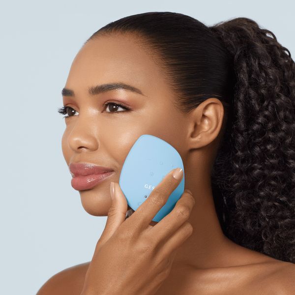 Ультразвукова маска тепло та холод GESKE Sonic Warm&Cool Mask 9в1 aquamarine HB0100 фото