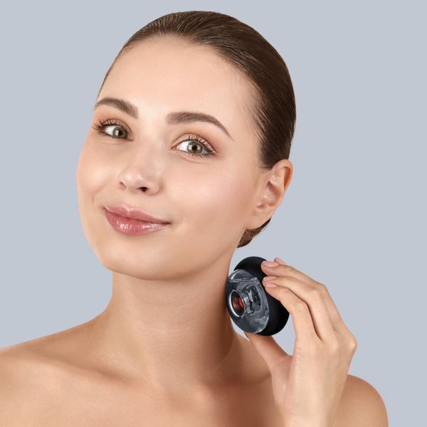 Масажер для обличчя та тіла GESKE Sonic Cool&Warm Face and Body Massager 9в1 black HB0279 фото