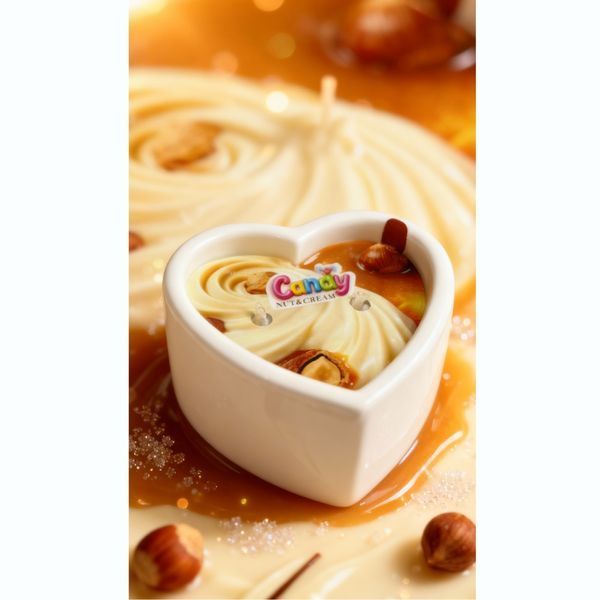 Масажна свічка з ароматом горіхового крему Candy Nut Cream у формі серця, 70 мл C384823 фото