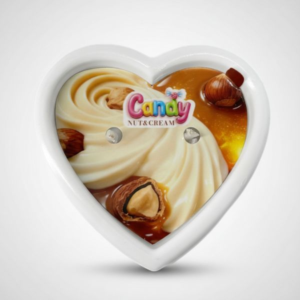 Масажна свічка з ароматом горіхового крему Candy Nut Cream у формі серця, 70 мл C384823 фото